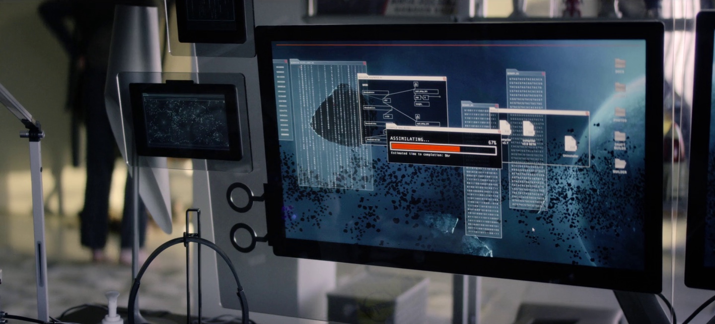 The screens of “Black Mirror” – interview with Simon Russell · Pushing ...